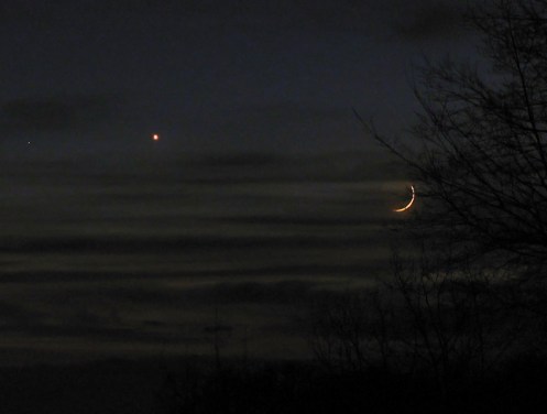 20111126-moon-and-venus